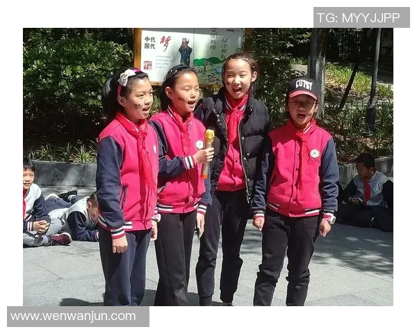 打篮球让我收获快乐与友谊，让生活充满激情与活力的美好体验